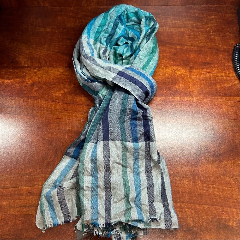 Vince Camuto Teal and Navy Scarf NWT